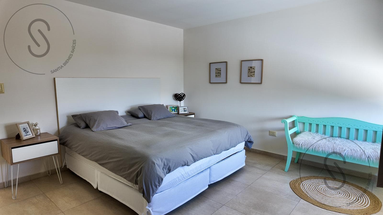 3-Bedroom House for Sale in Country La Cuesta with Pool