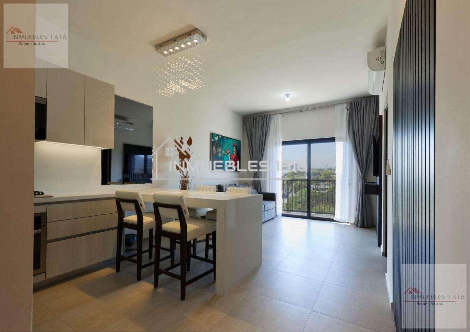 Furnished apartment with a rooftop garden in Torre O'livas, 3 minutes from Rayados Stadium