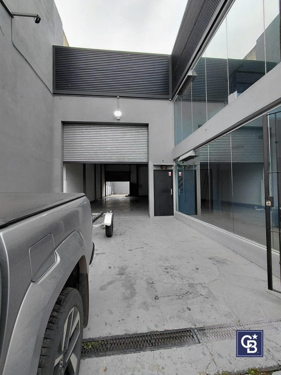 Commercial Warehouse for Rent on the Pan-American Highway West Service Road, Pilar Branch, Km 41