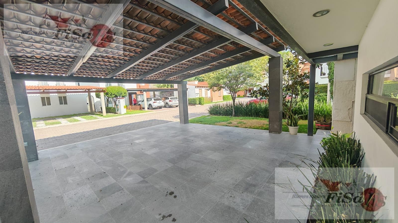 BEAUTIFUL HOUSE FOR SALE IN THE COUNTRY CLUB
