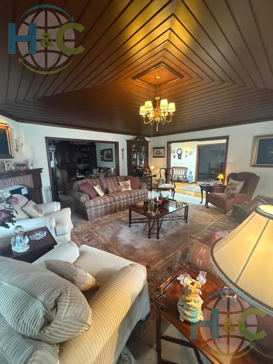 HOUSE FOR SALE IN CIUDAD SATELITE, NAUCALPA DE JUAREZ, STATE OF MEXICO