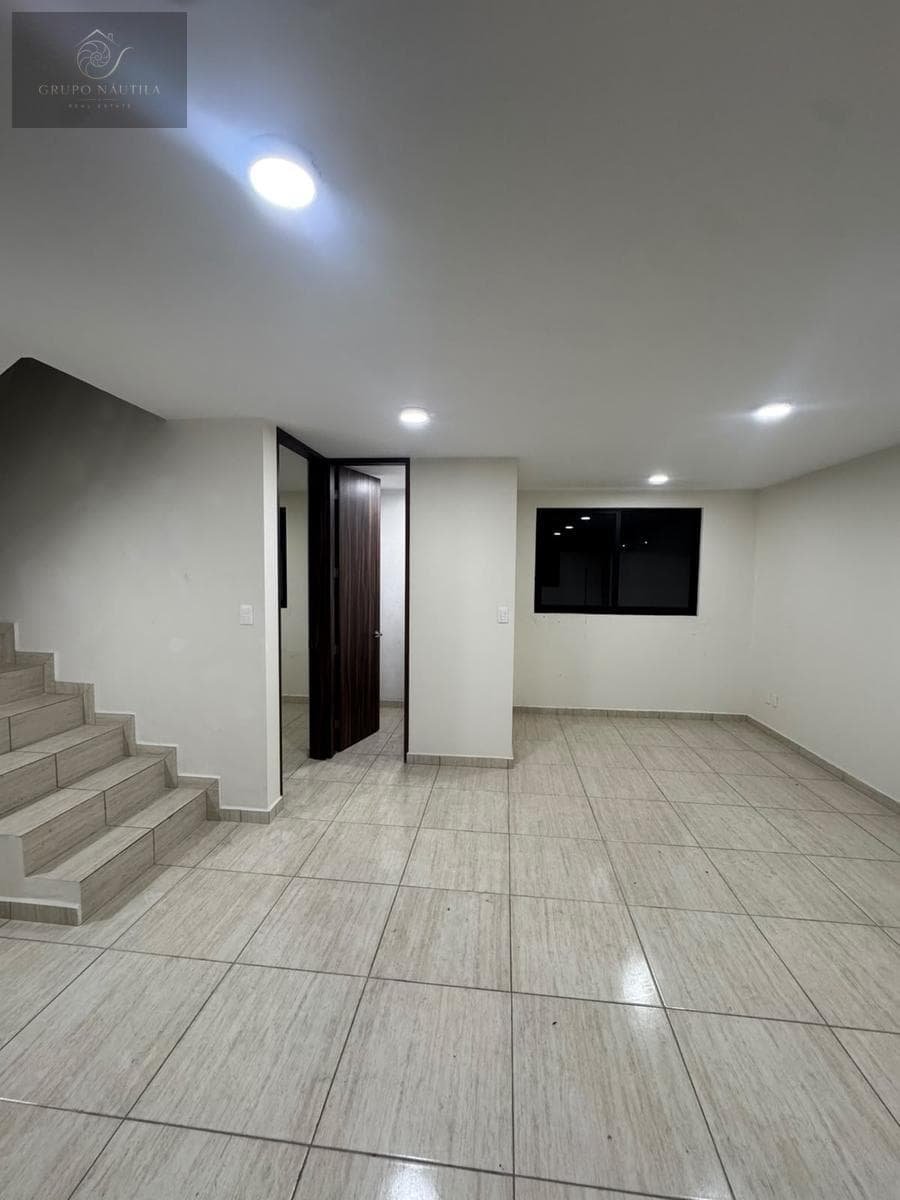 Apartment for Sale in Lago Valencia