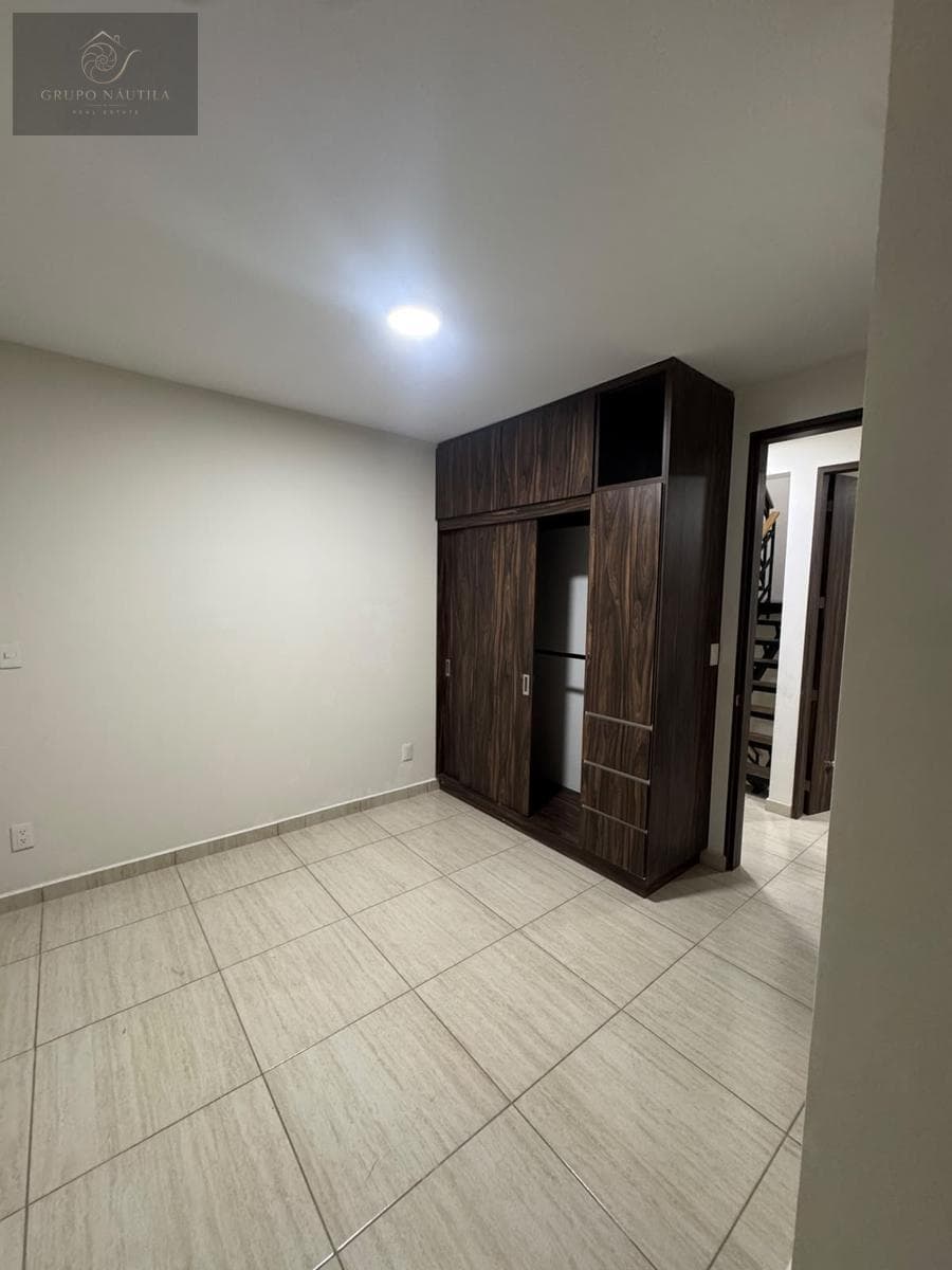 Apartment for Sale in Lago Valencia