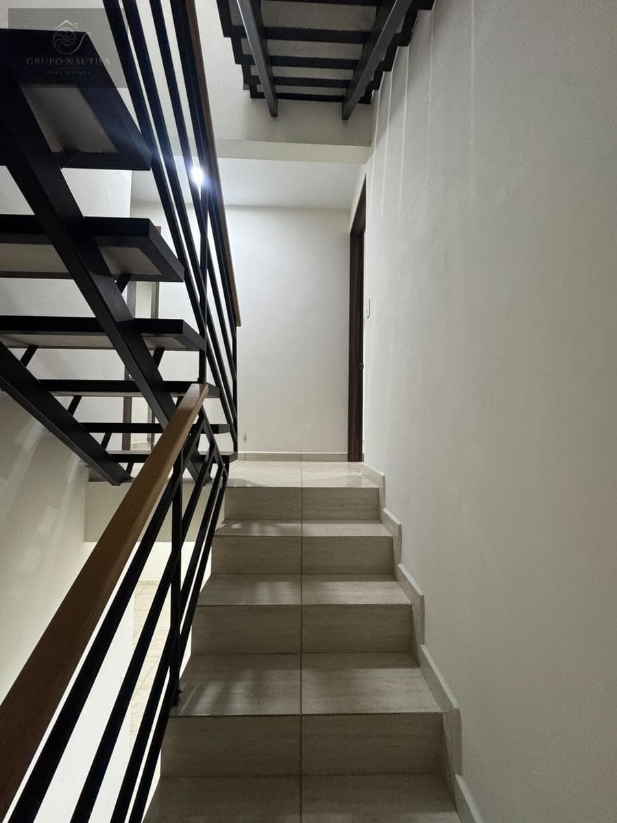 Apartment for Sale in Lago Valencia
