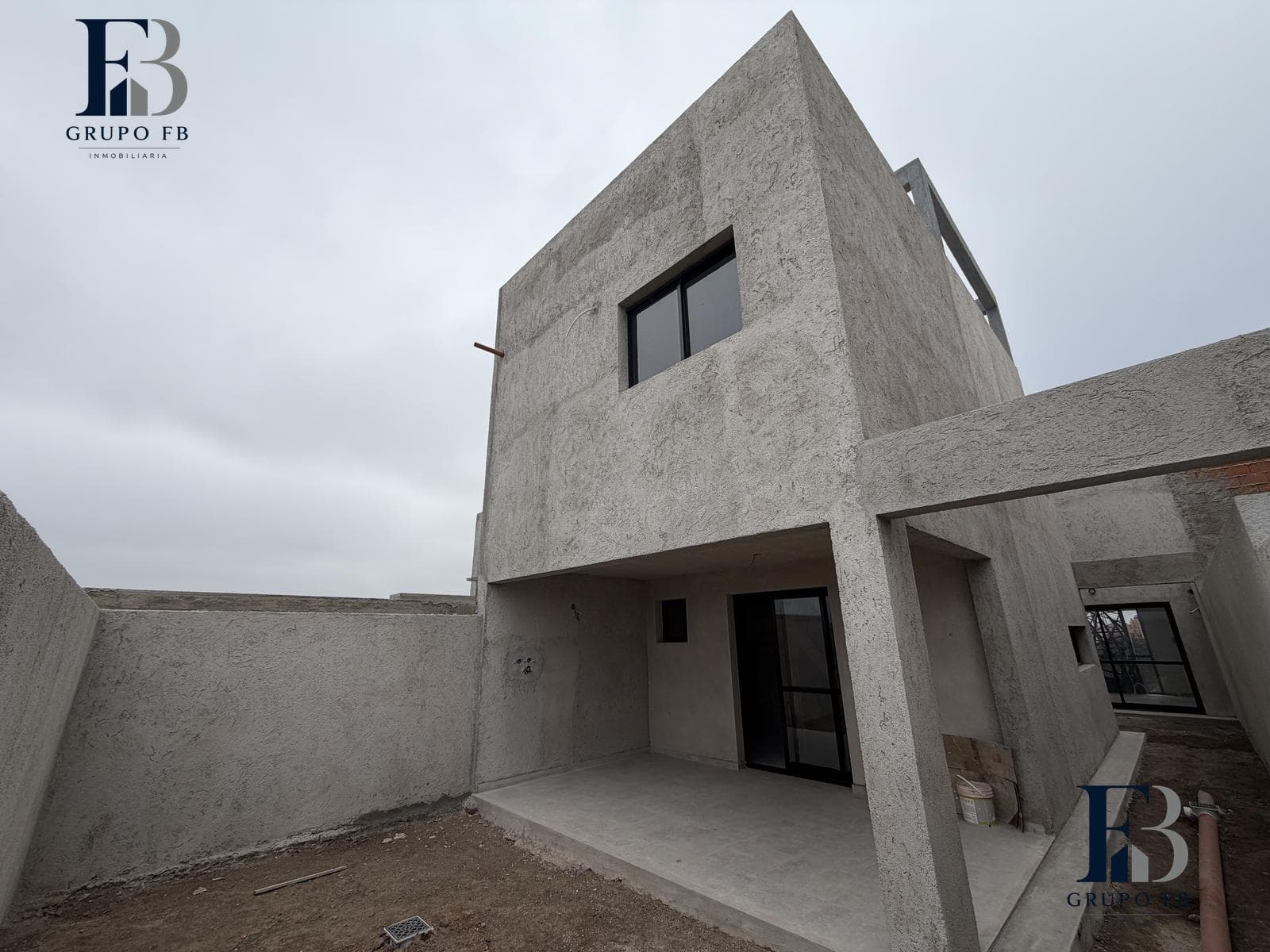 2-Bedroom Duplex - Campos de Manantiales