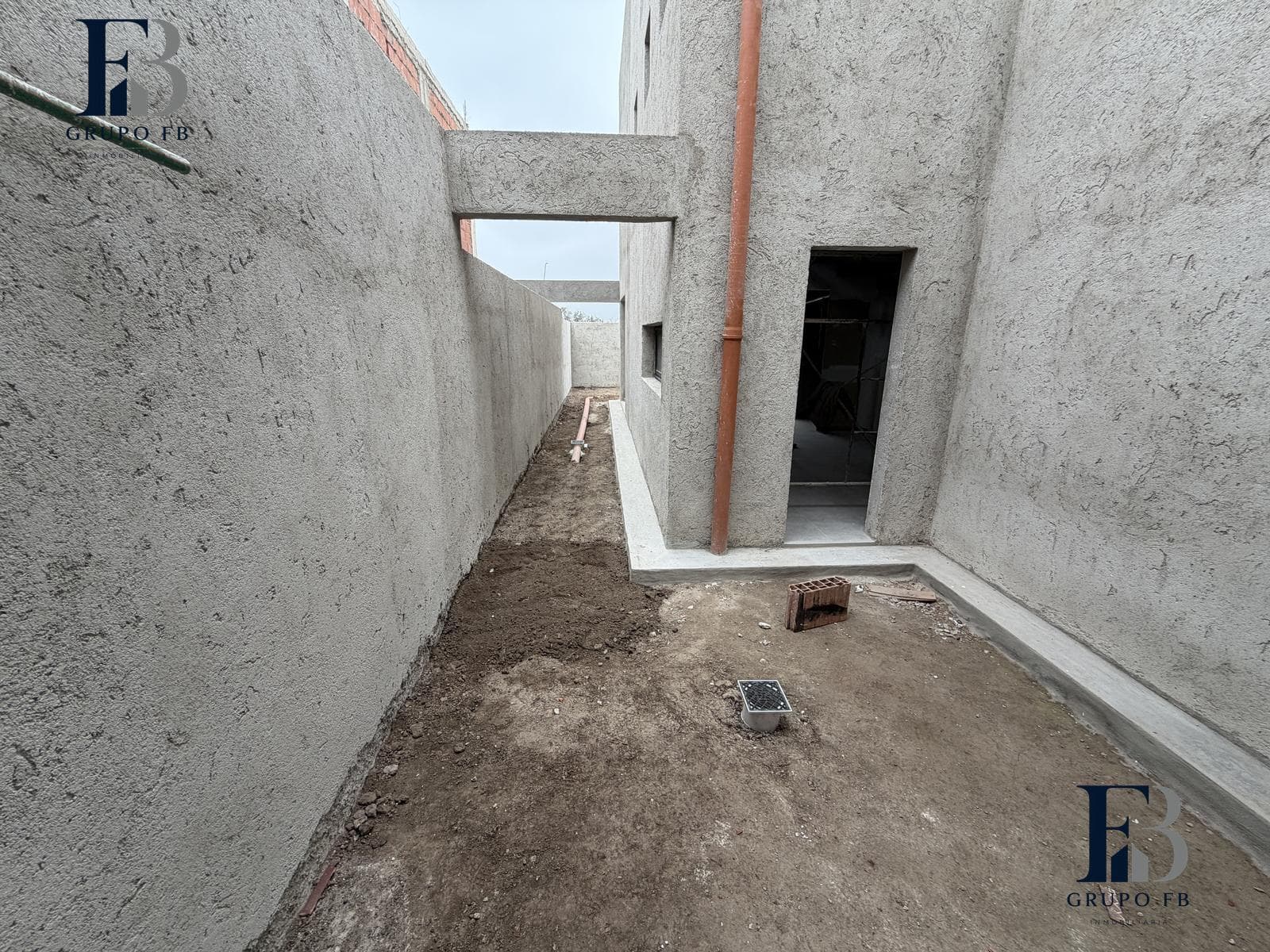 2-Bedroom Duplex - Campos de Manantiales