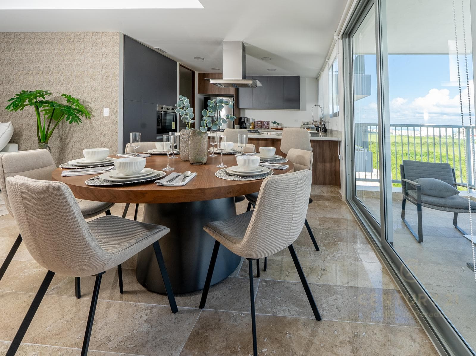 Apartment for Sale in Torre Brezza, Cancún, Quintana Roo C4155
