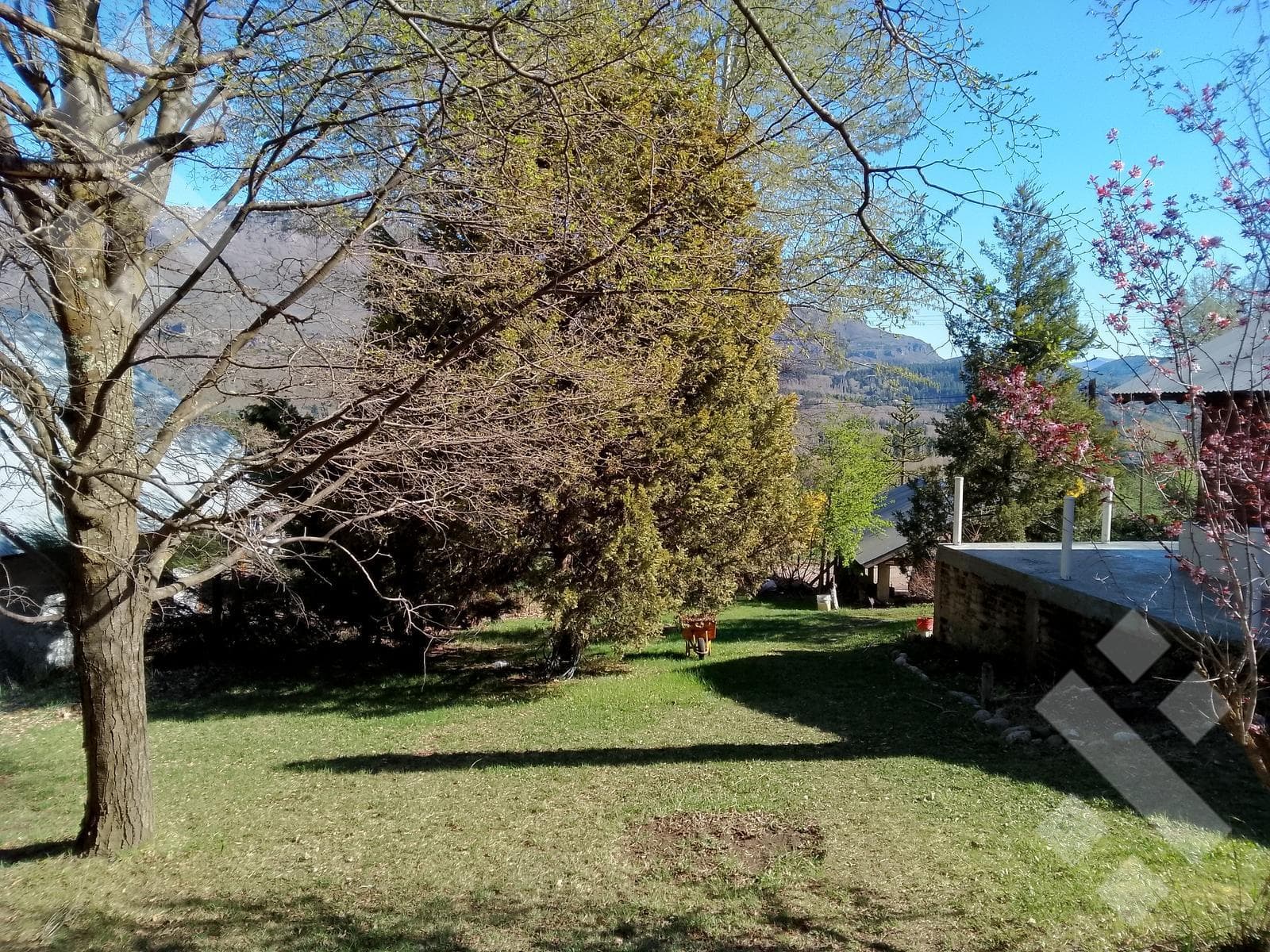 House in Ruca Hue