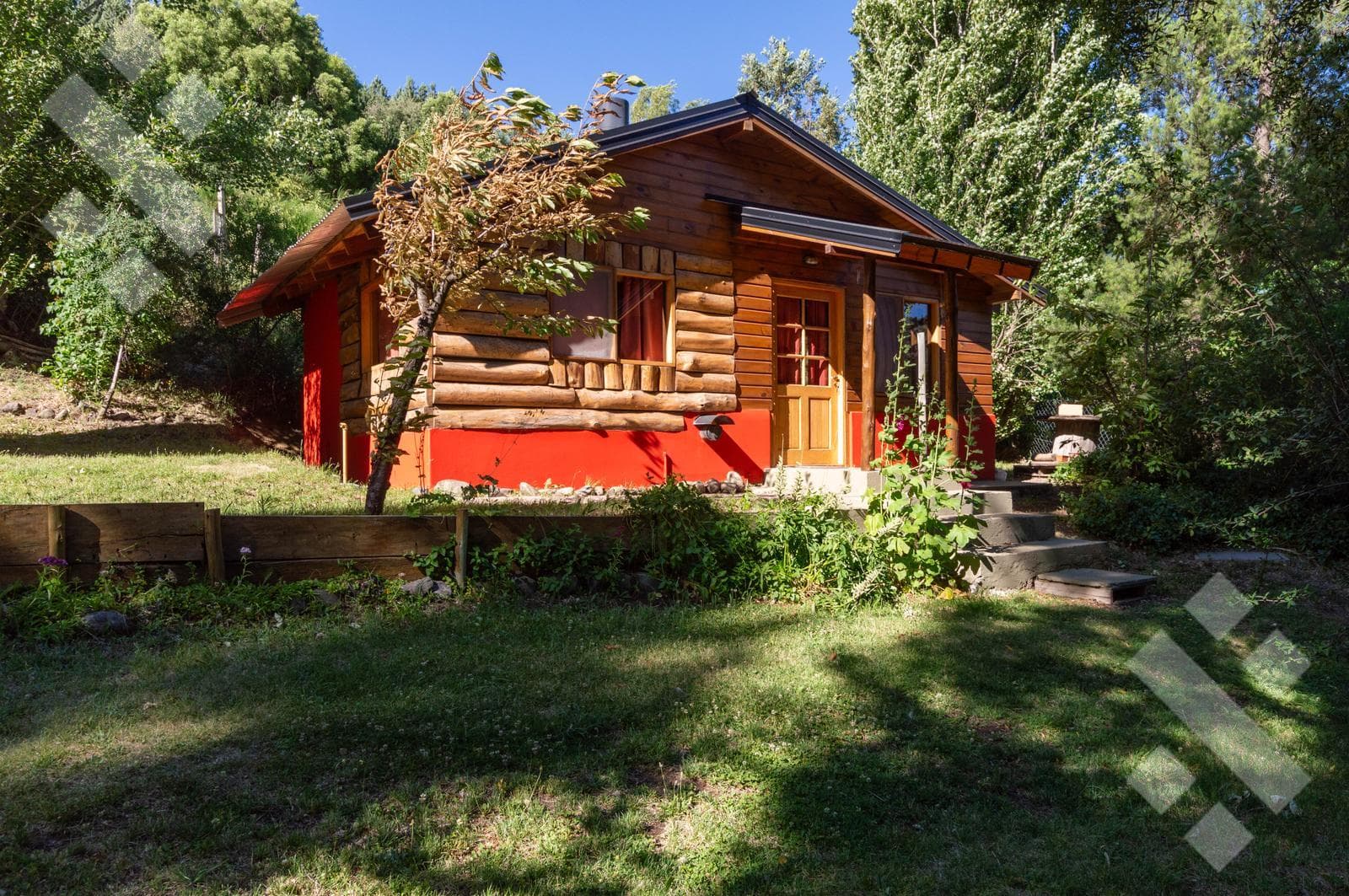 House in Ruca Hue