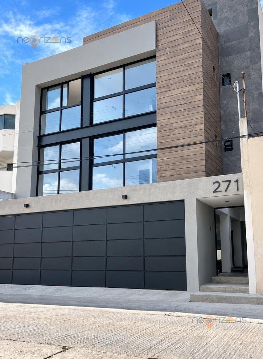 NEW Pre-sale Apartment on the First Floor, Just a Few Steps from Av. Carranza, SLP.