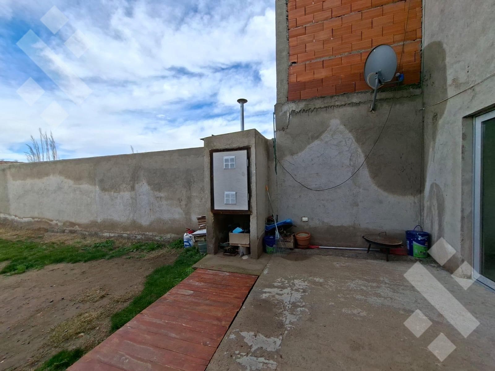 2-Bedroom Duplex for Sale in the Tierra Mansa Neighborhood, Centenario