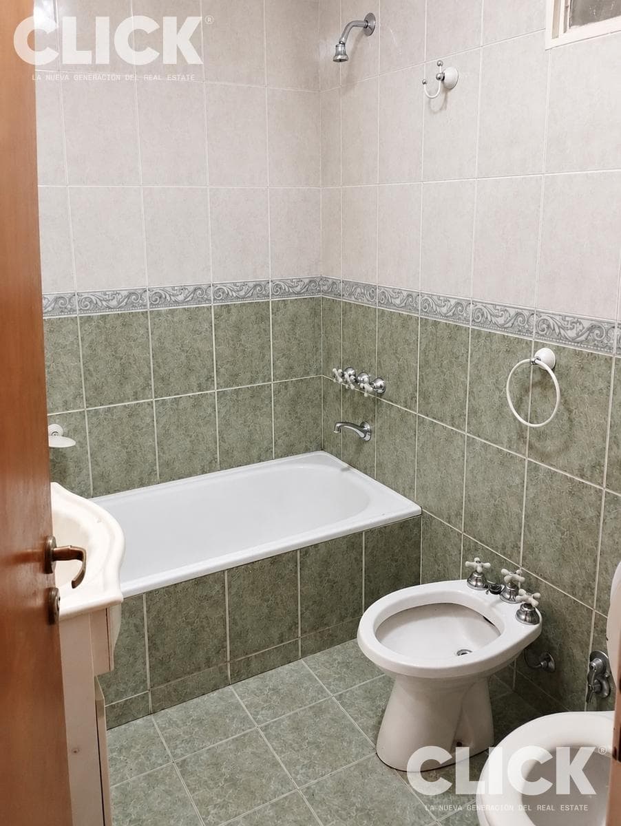 For Sale - 2-room apartment with balcony - Colegiales