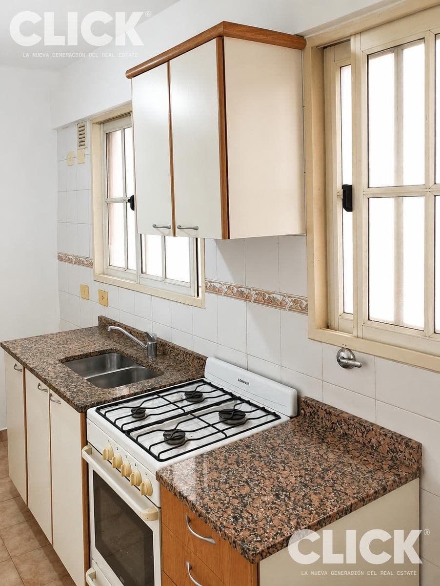 For Sale - 2-room apartment with balcony - Colegiales