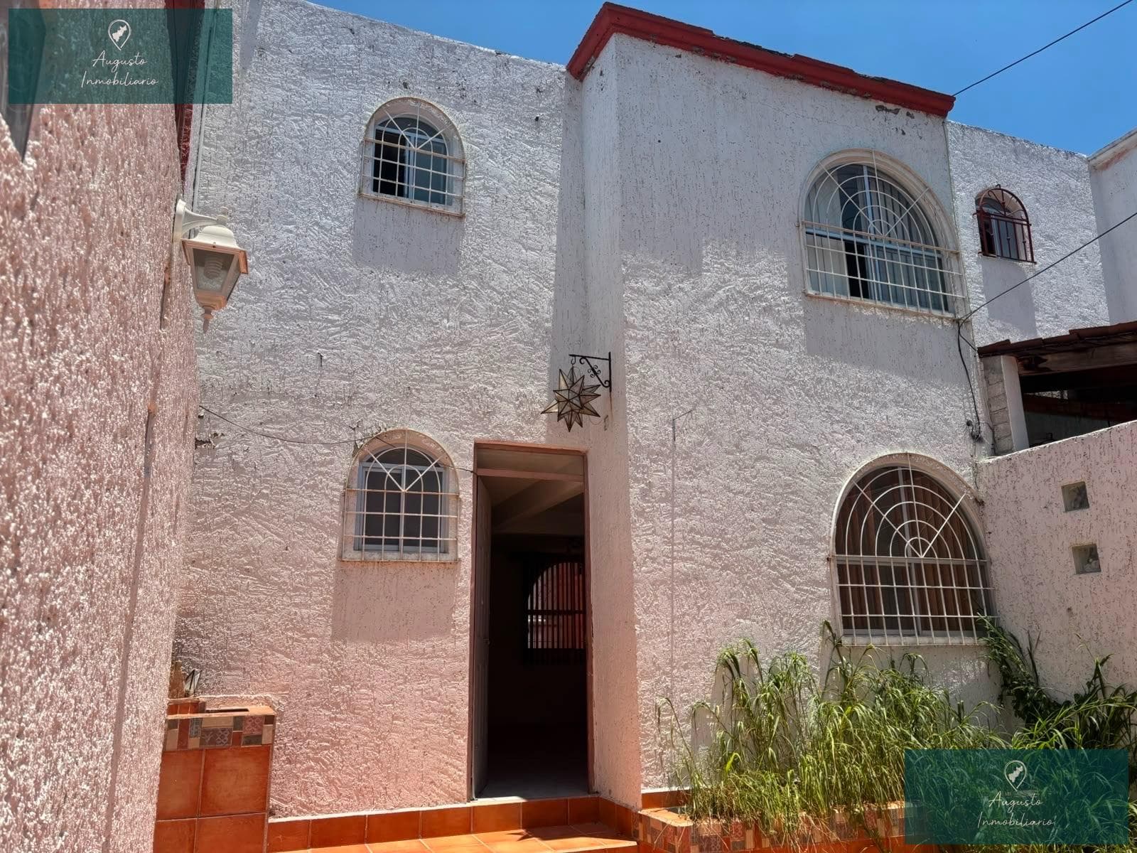House - El Batan Subdivision