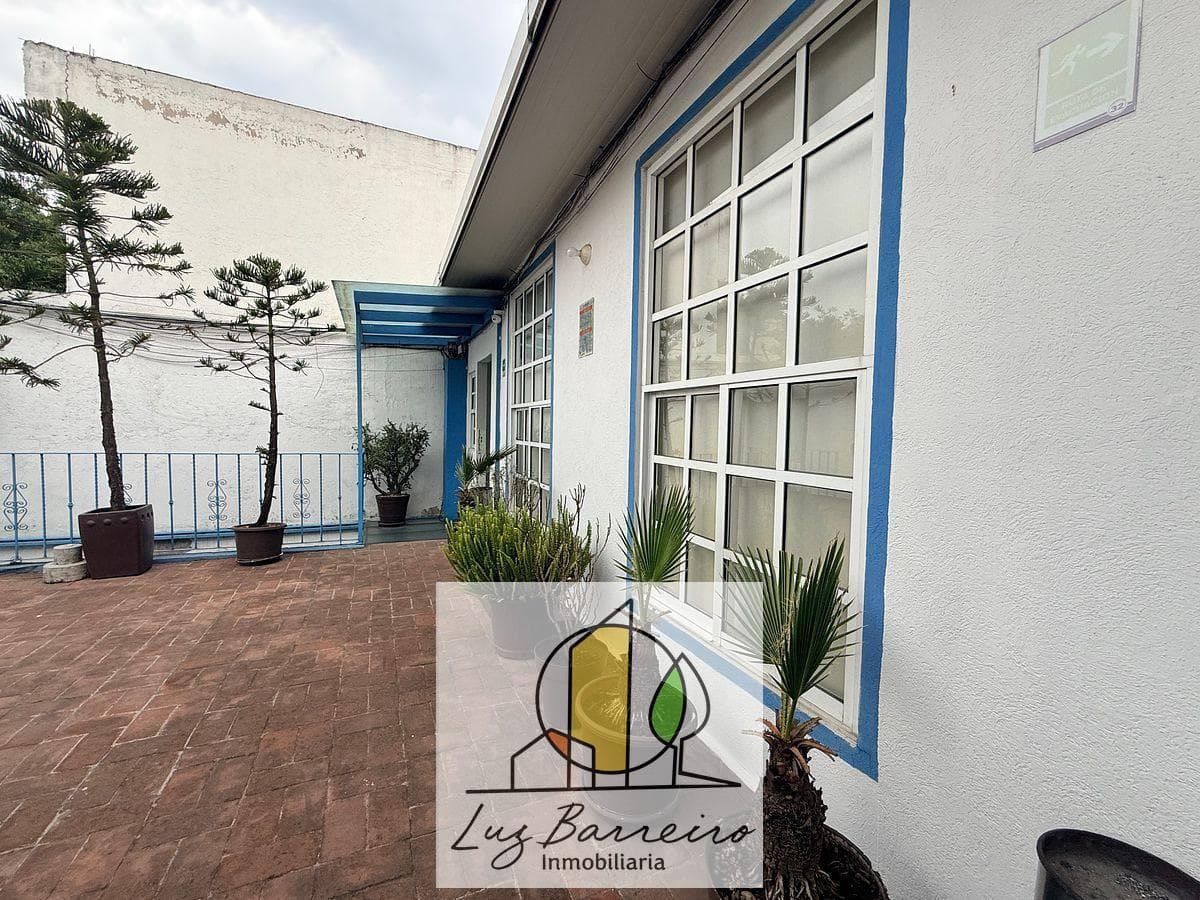 Office in the Heart of the Roma–Condesa Neighborhood