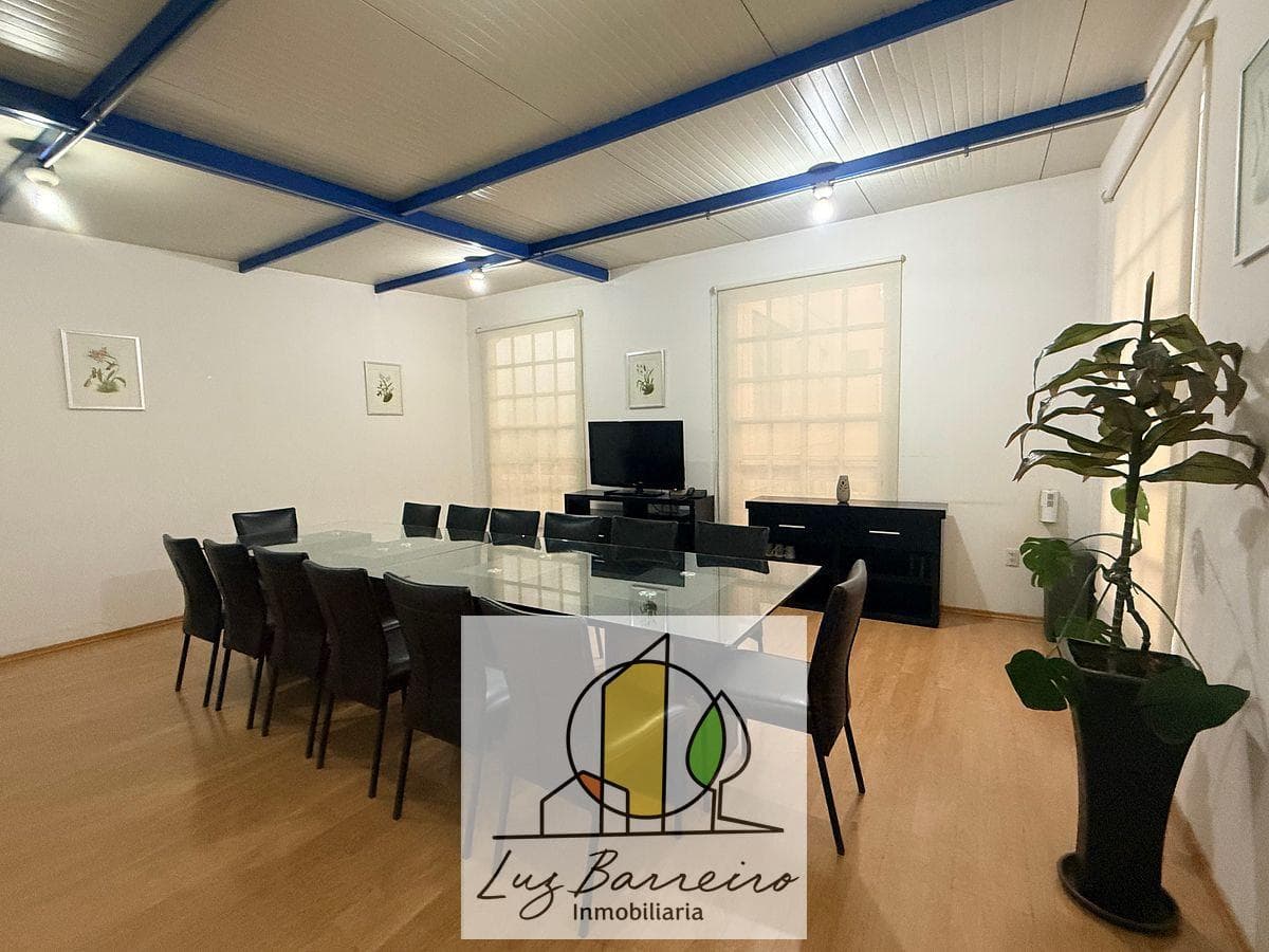 Office in the Heart of the Roma–Condesa Neighborhood