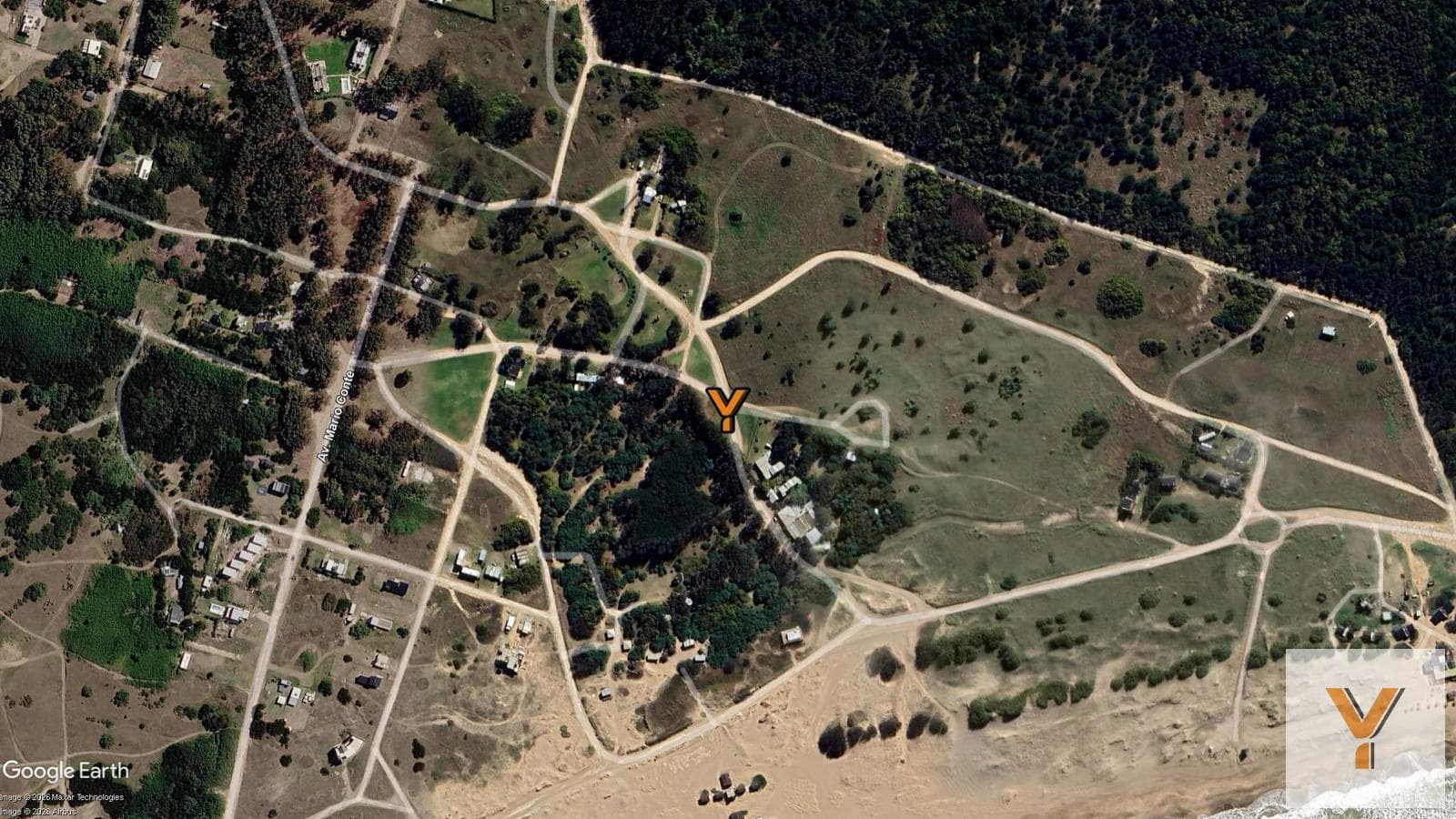 Land for Sale - - 2,100 m - Loberia