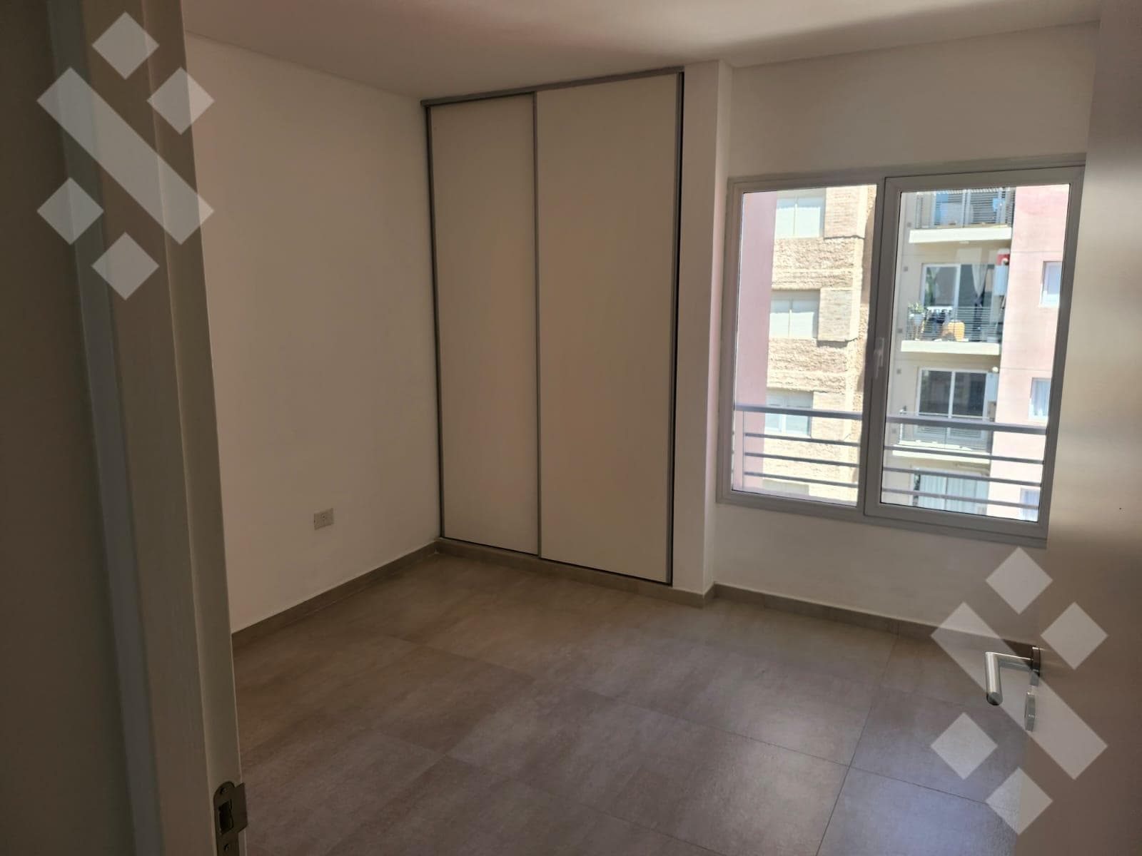 Brand-new 2-bedroom apartment with storage room