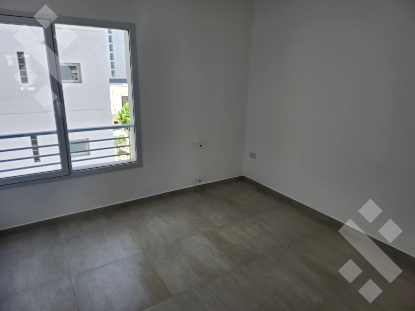 Brand-new 2-bedroom apartment with storage room