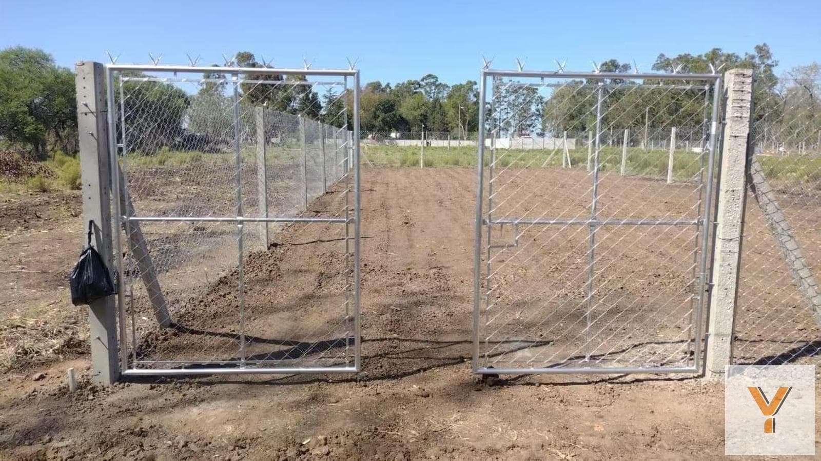 Land for Sale - - 360 meters - Almirante Brown
