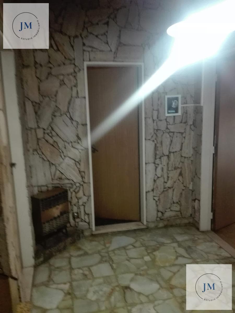 6-Bedroom House in Mataderos