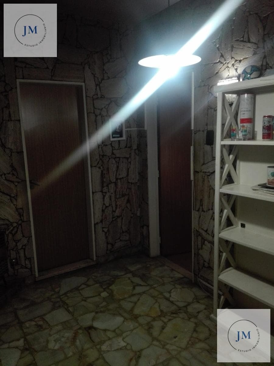 6-Bedroom House in Mataderos