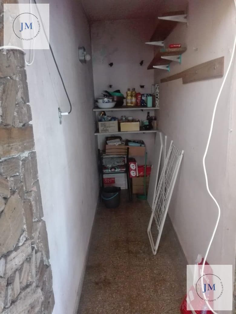 6-Bedroom House in Mataderos
