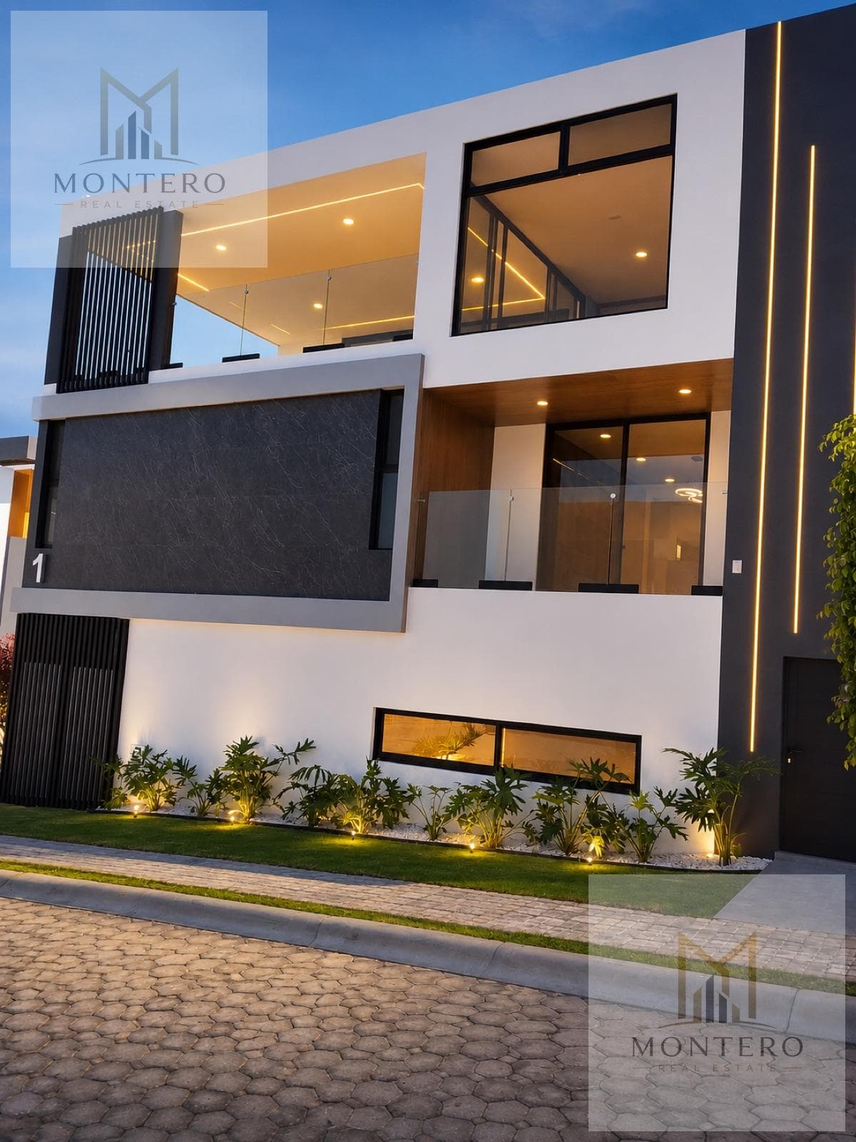 House - Lomas de Angelópolis Subdivision
