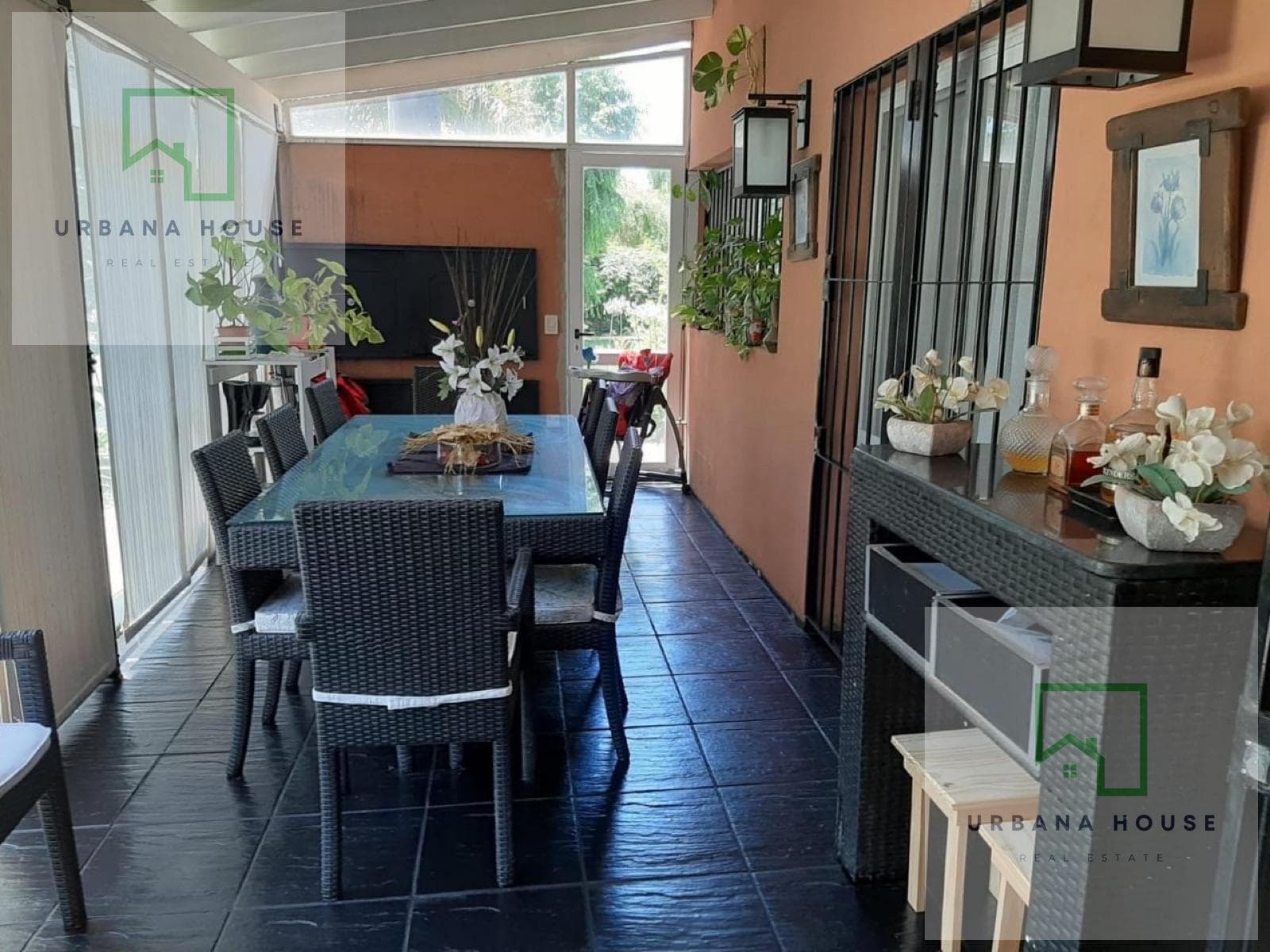 House - El Cazador Neighborhood