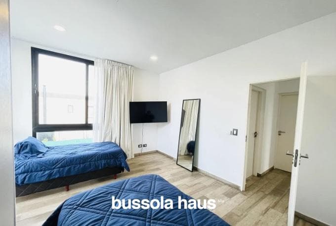 House for sale: 3 bedrooms, inner lot with boat slip in Vila Marina 1