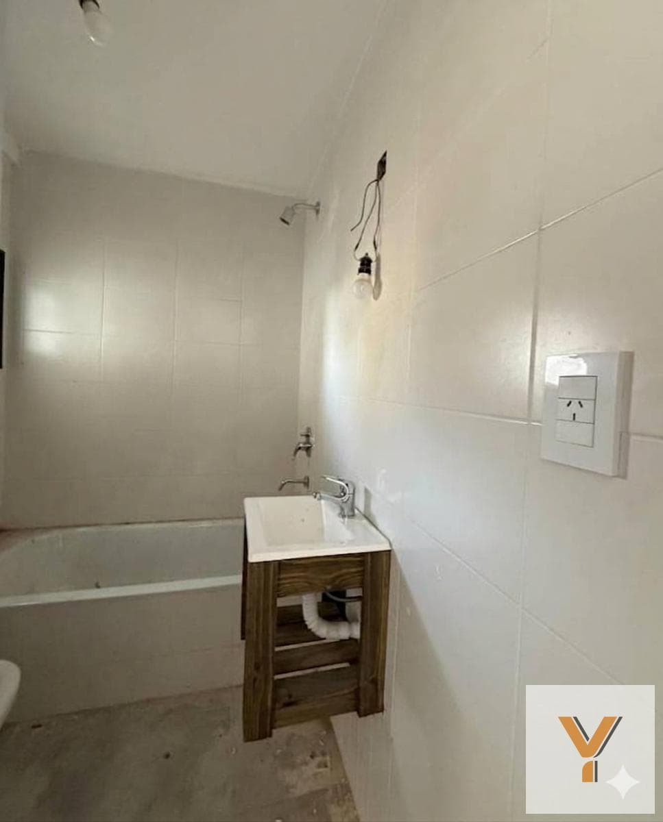 Apartment for Sale - 1 Bedroom, 1 Bathroom - 55.5 m - La Plata