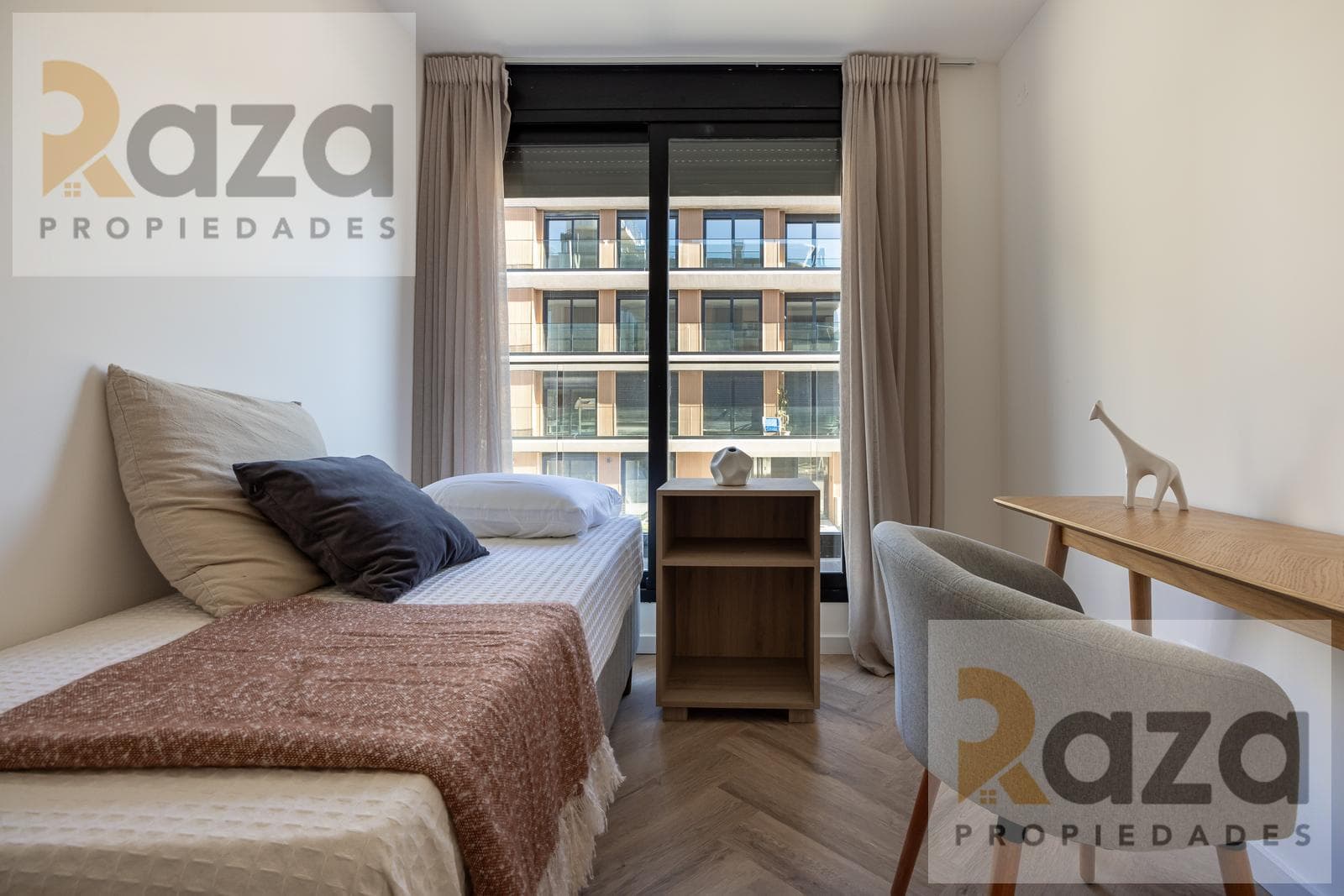 3-Bedroom Apartment for Sale in Barra de Carrasco