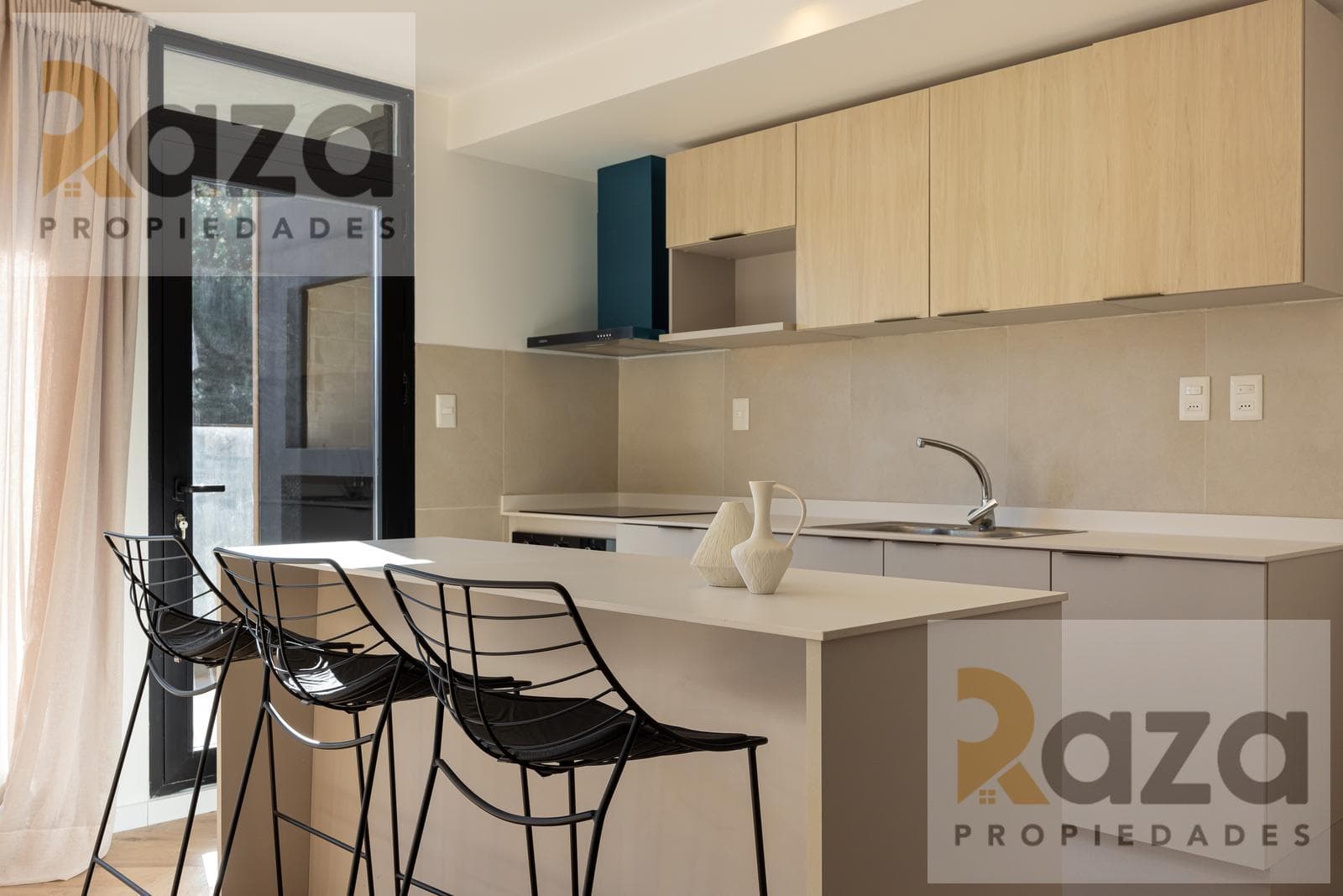 3-Bedroom Apartment for Sale in Barra de Carrasco