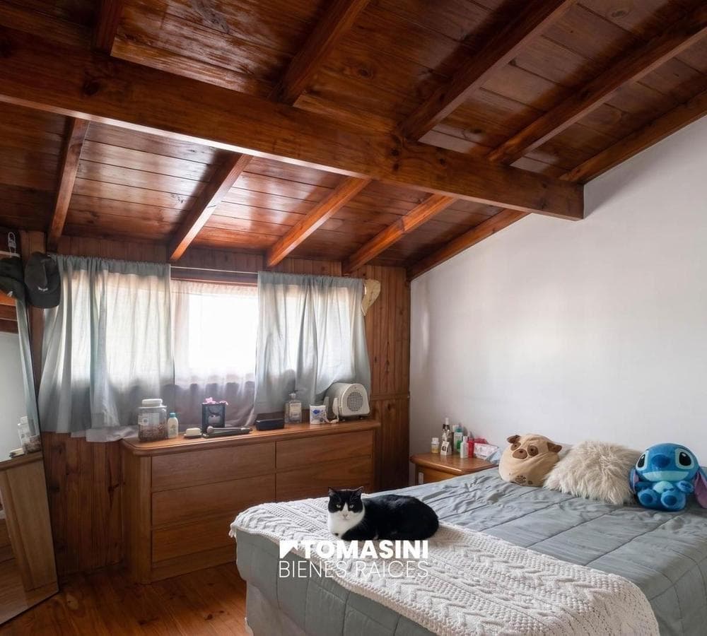 5-ROOM DUPLEX FACING THE STREET