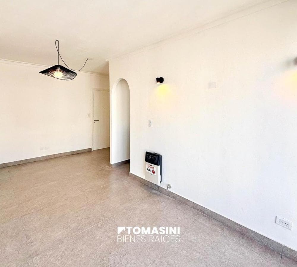 2-ROOM APARTMENT WITH A FRENCH BALCONY