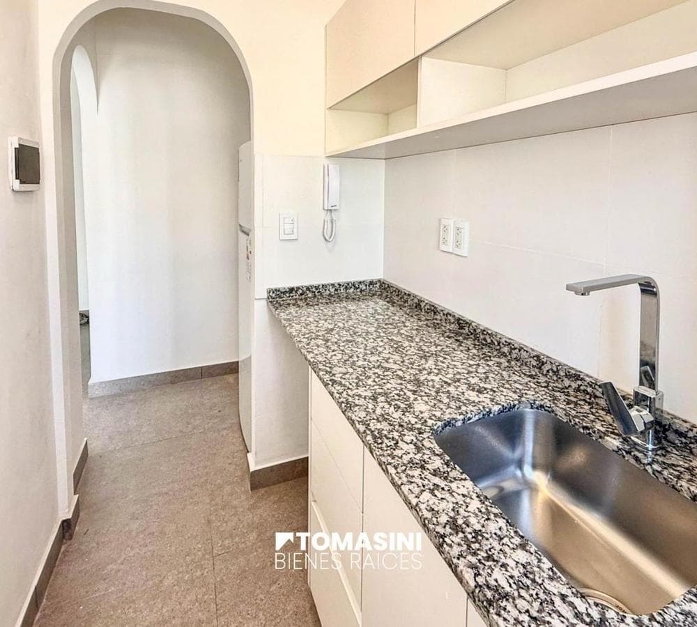 2-ROOM APARTMENT WITH A FRENCH BALCONY