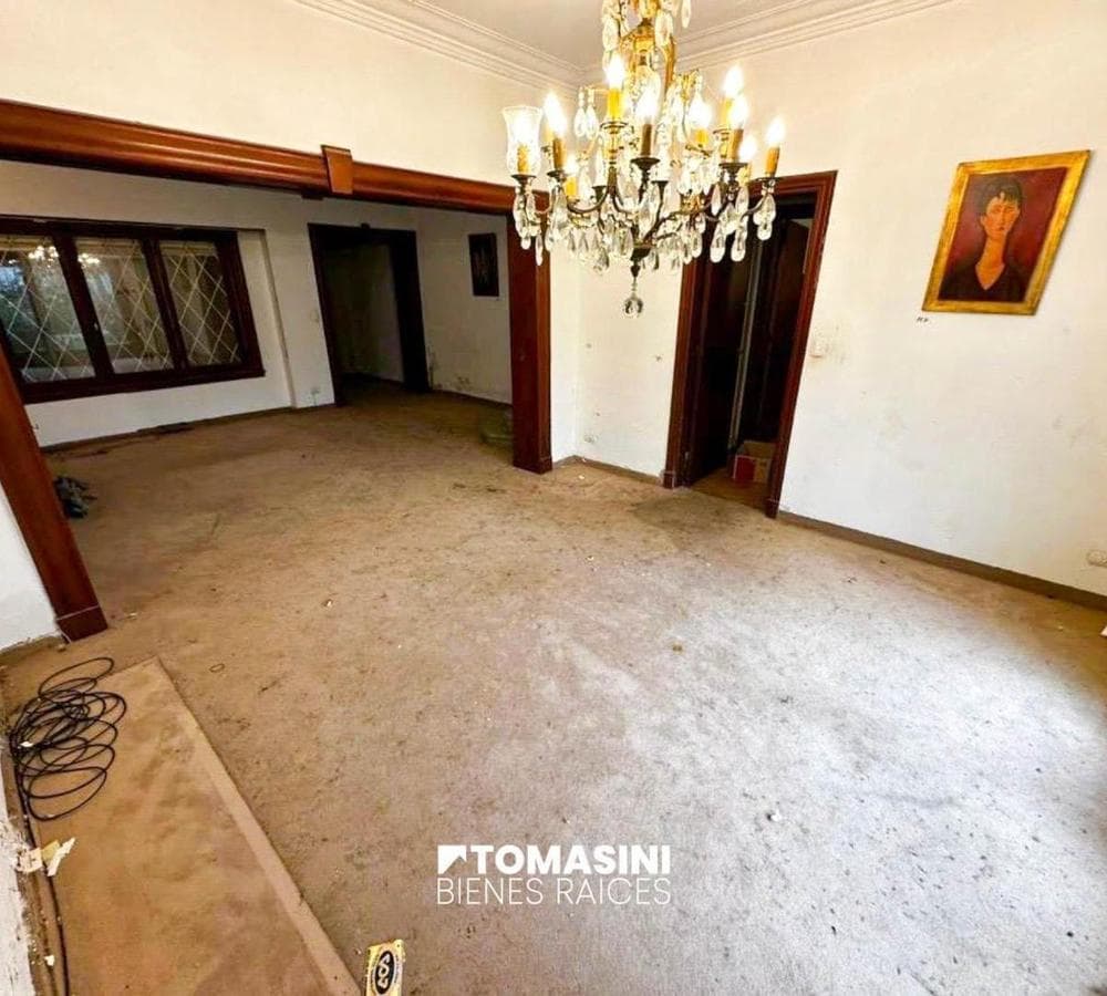 IDEAL VILLA FOR PROFESSIONAL OR COMMERCIAL USE
