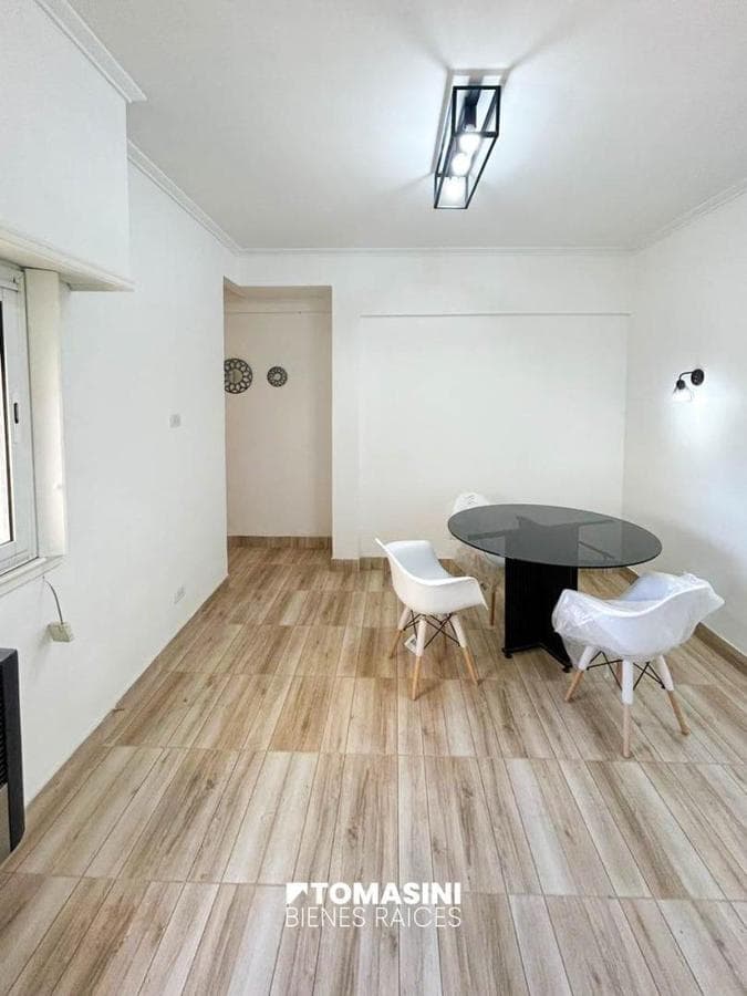 3-ROOM APARTMENT ON THE BACK SIDE, VERY BRIGHT