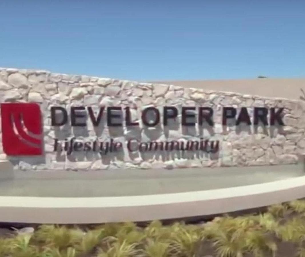LAND IN THE DEVELOPER PARK NEIGHBORHOOD, BIO 2 SECTOR