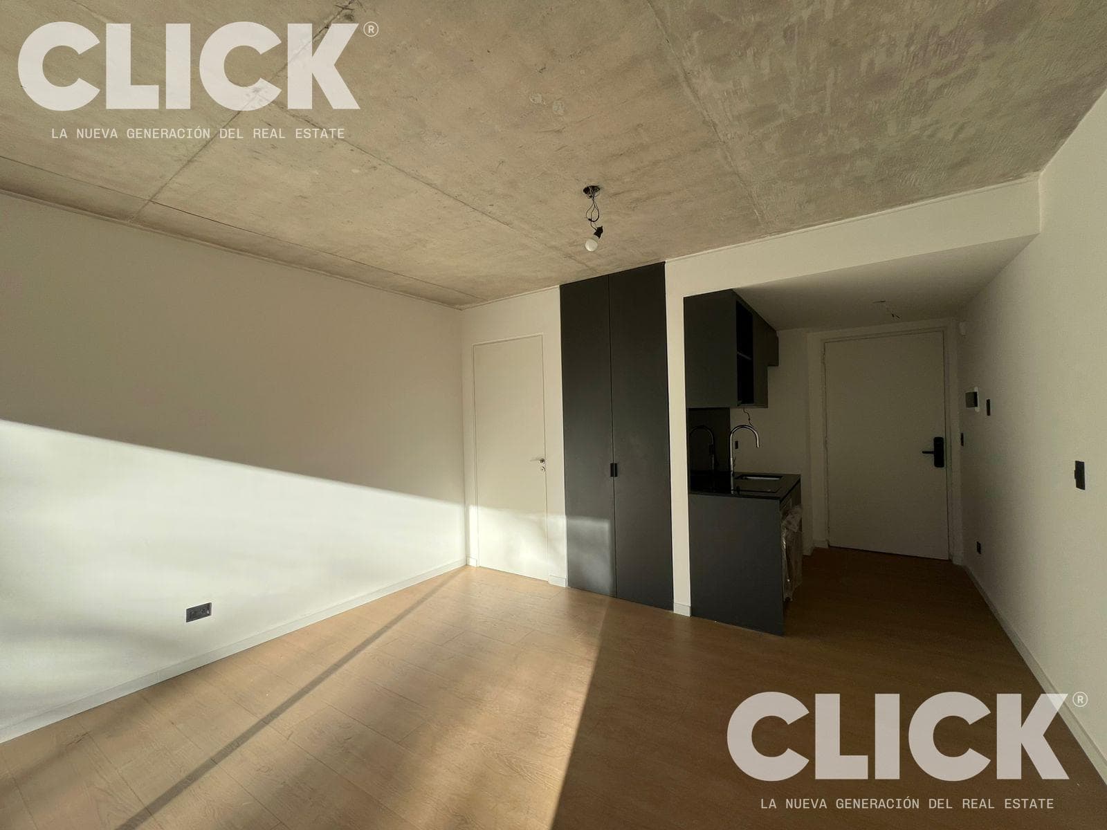 Brand-new one-room apartment for sale.