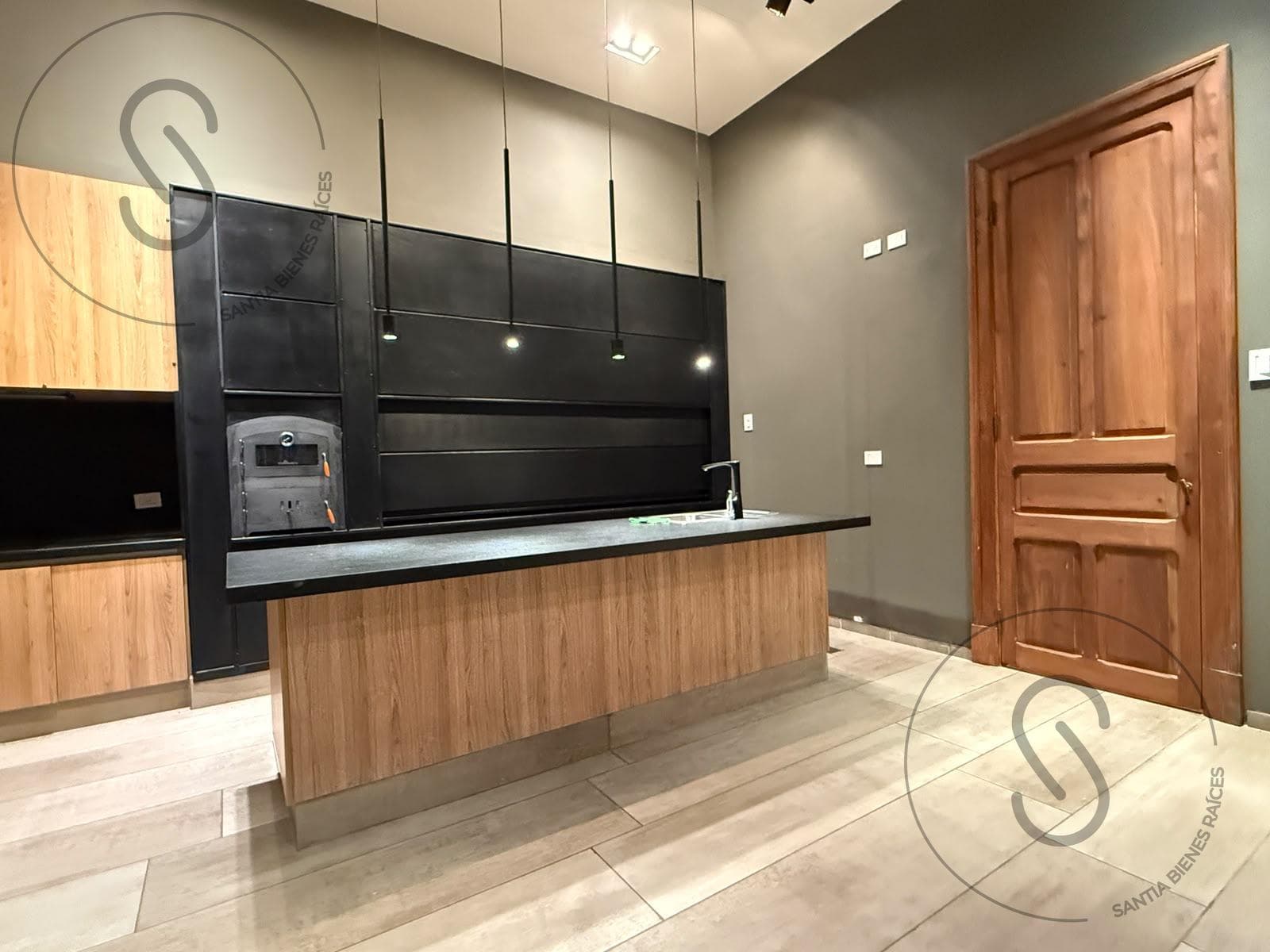 2-BEDROOM APARTMENT FOR SALE WITH GARAGE AND STORAGE ROOM IN FRONDA
