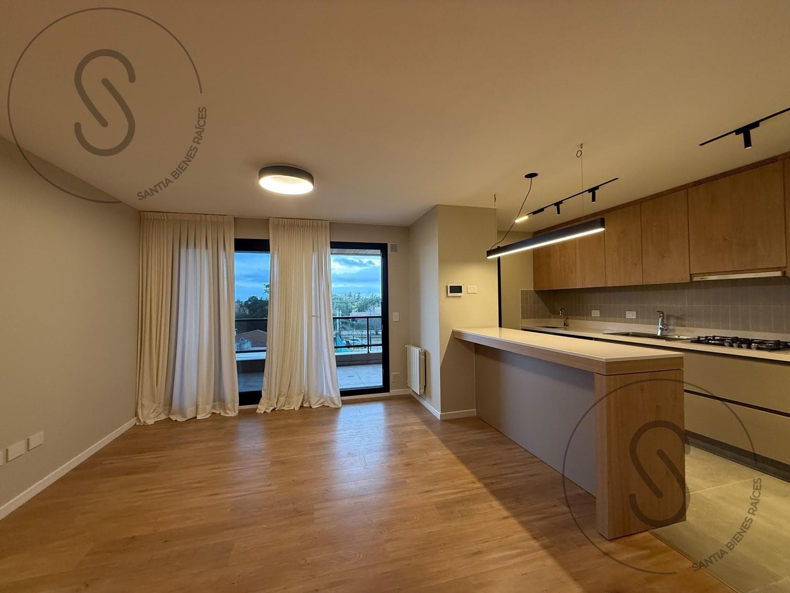 2-BEDROOM APARTMENT FOR SALE WITH GARAGE AND STORAGE ROOM IN FRONDA