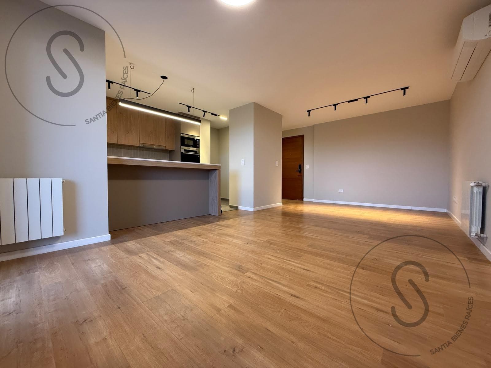 2-BEDROOM APARTMENT FOR SALE WITH GARAGE AND STORAGE ROOM IN FRONDA