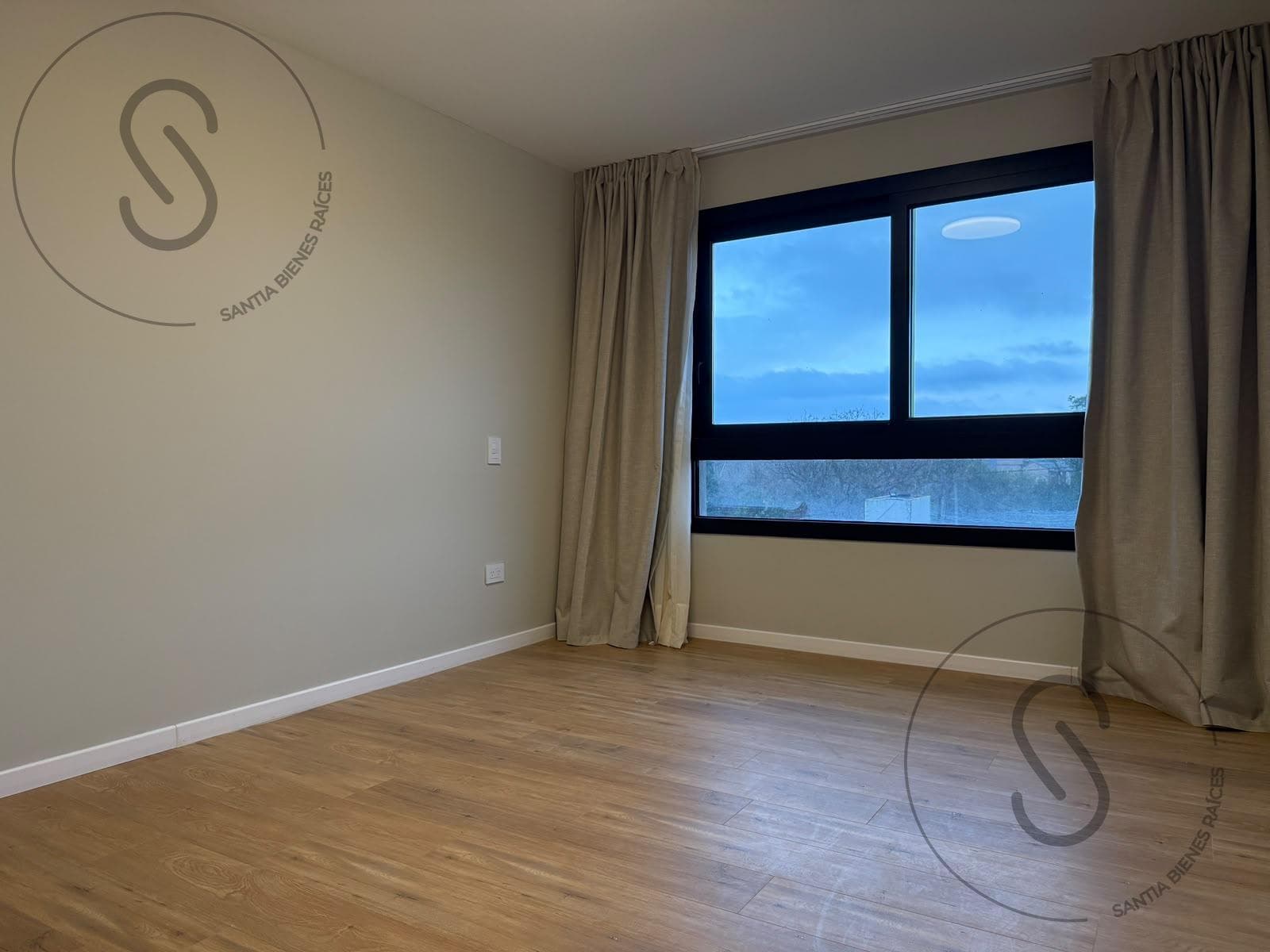2-BEDROOM APARTMENT FOR SALE WITH GARAGE AND STORAGE ROOM IN FRONDA