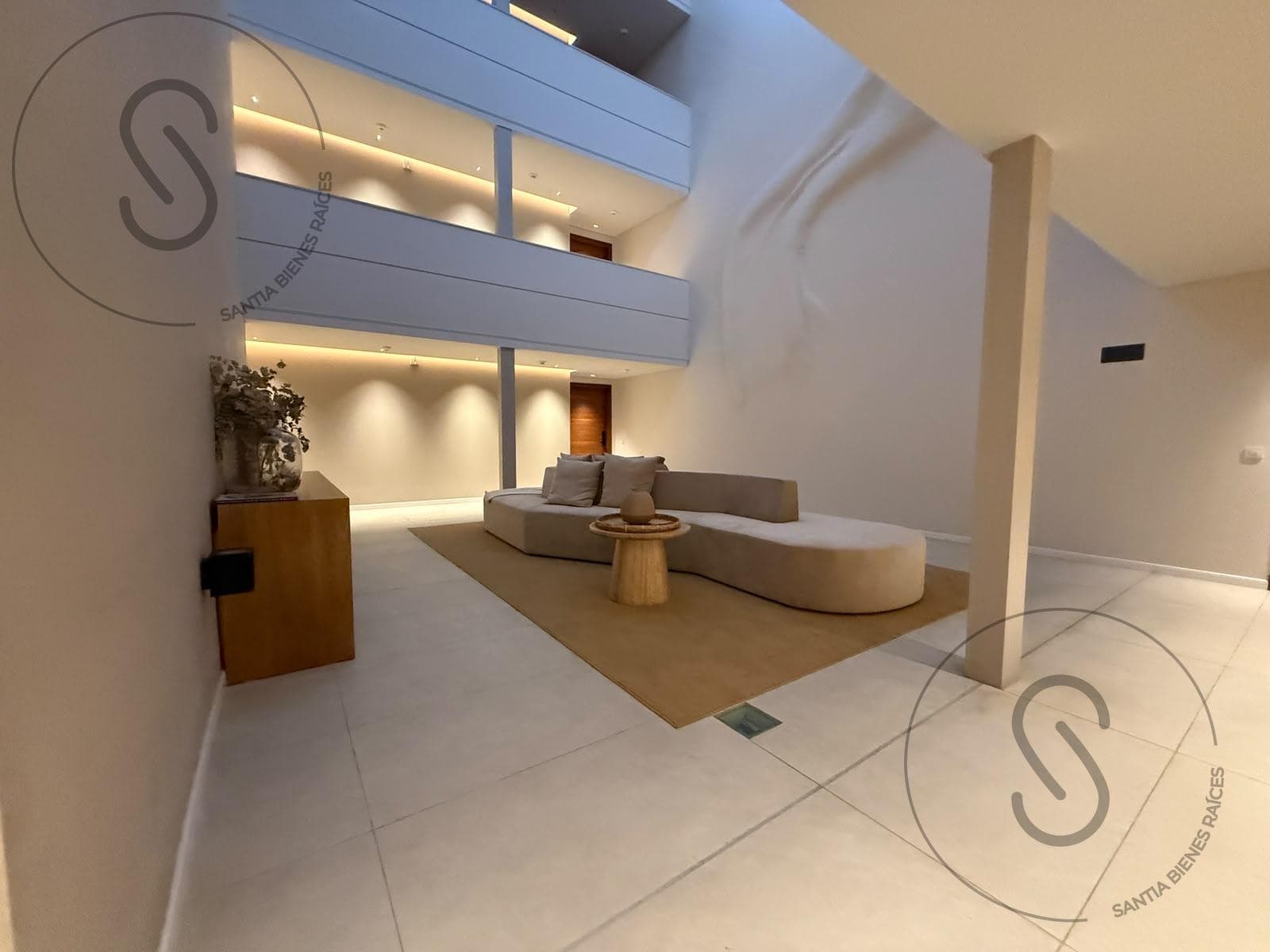 2-BEDROOM APARTMENT FOR SALE WITH GARAGE AND STORAGE ROOM IN FRONDA