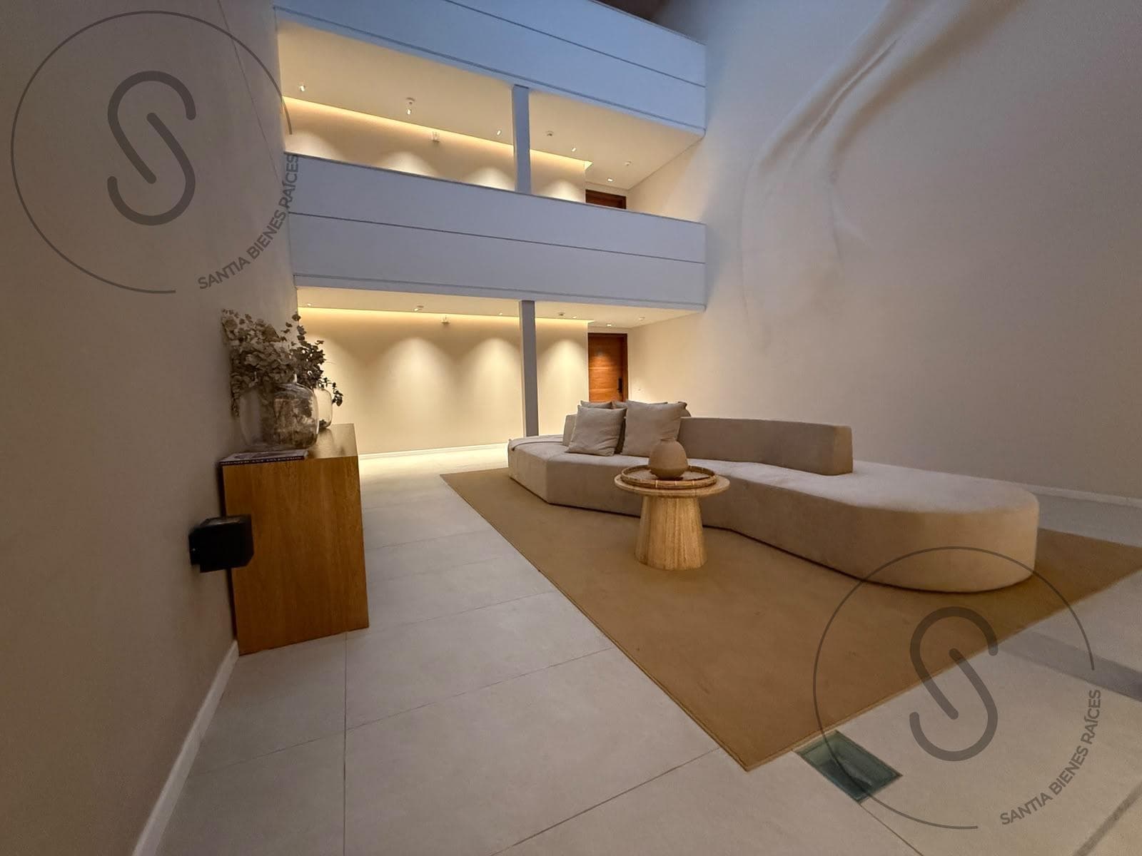 2-BEDROOM APARTMENT FOR SALE WITH GARAGE AND STORAGE ROOM IN FRONDA