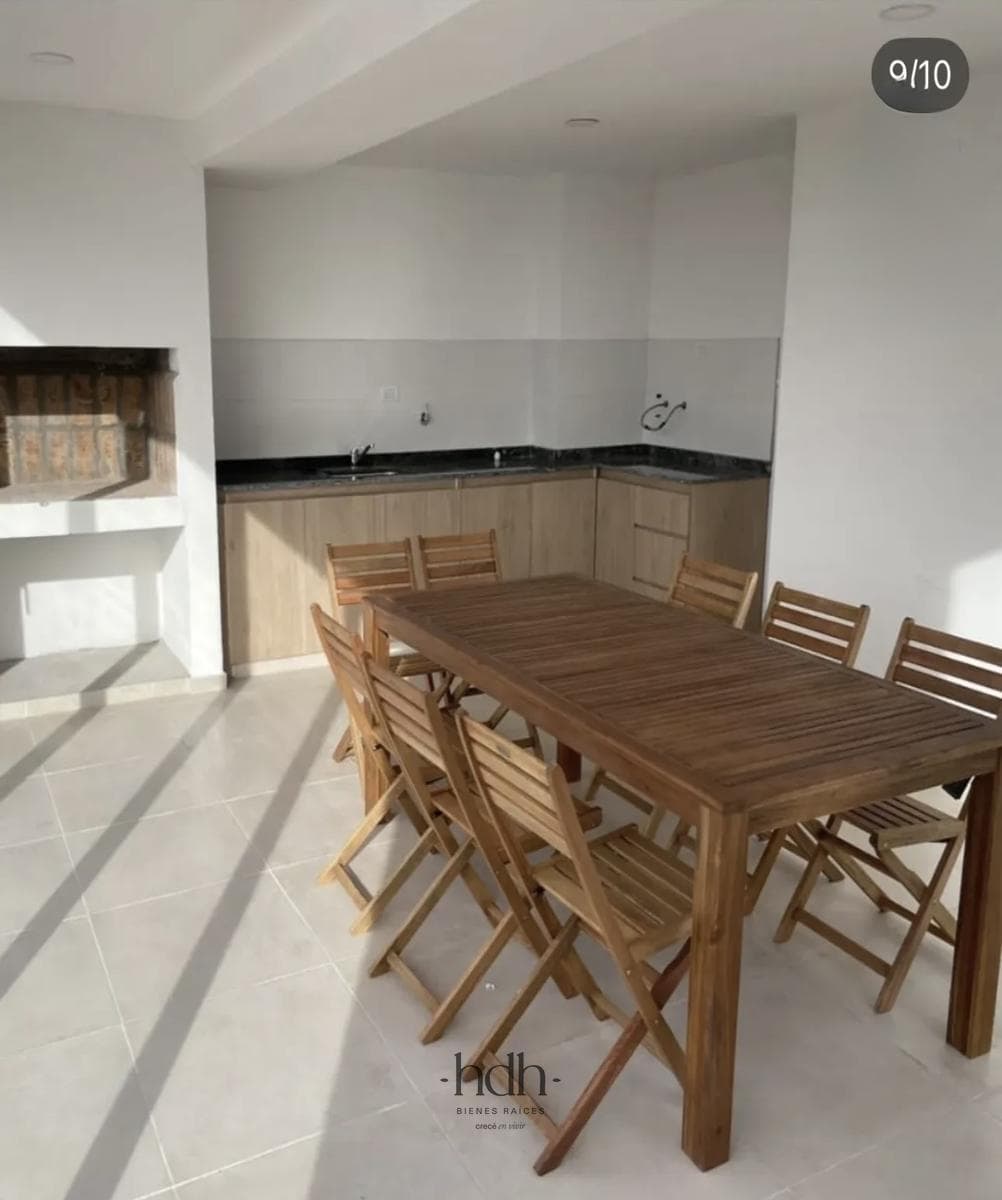 1-bedroom, 1-bathroom apartment for sale in Cofico with a pool
