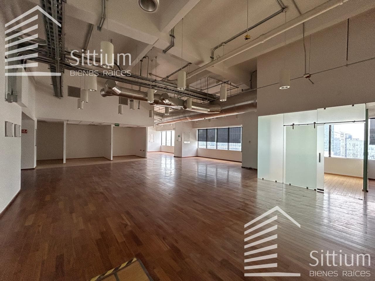 Office for Rent - National Army - 17th Floor - 858 m2