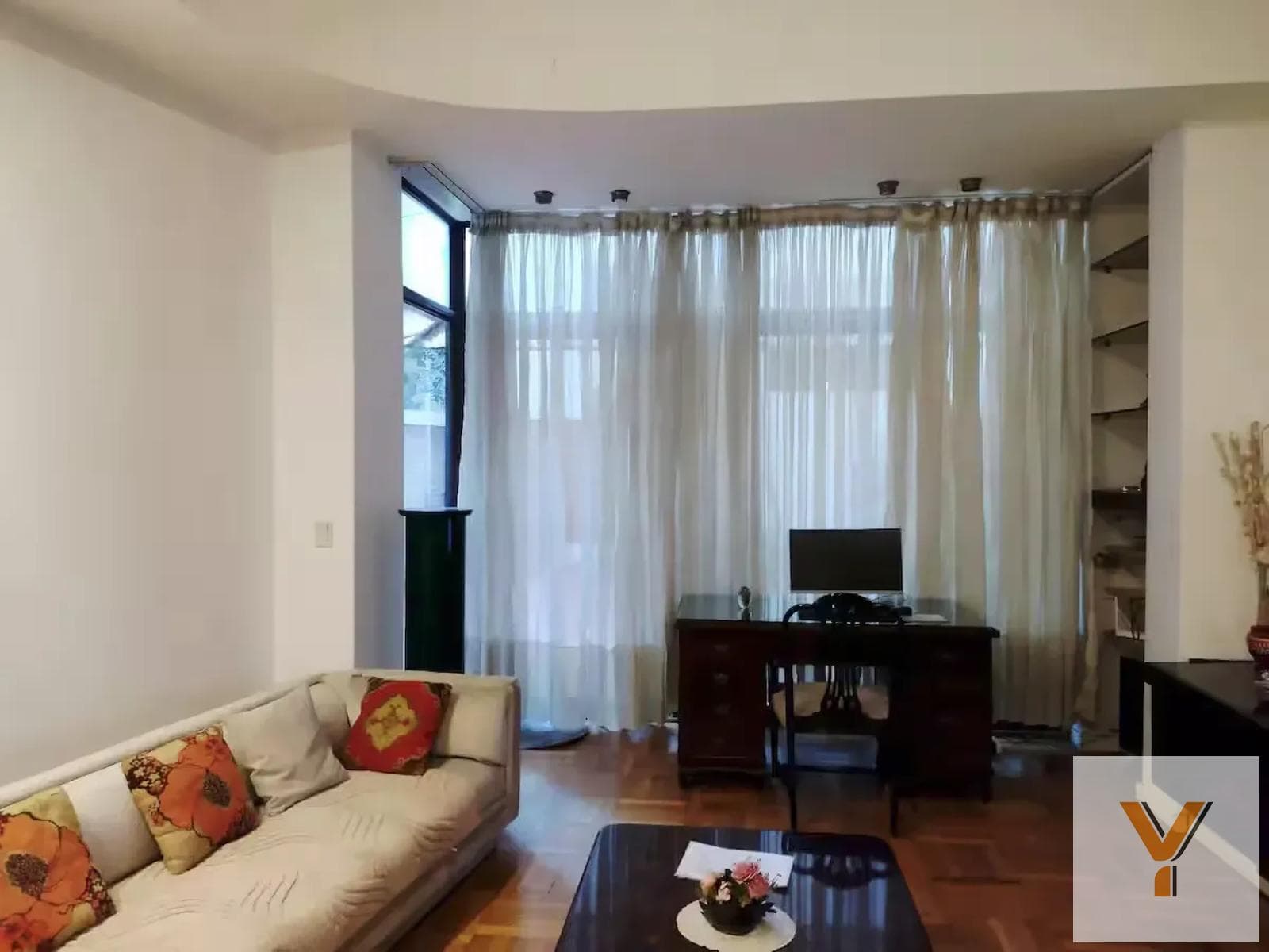 Apartment for Rent - 2 Bedrooms, 2 Bathrooms - 175 m - Monserrat