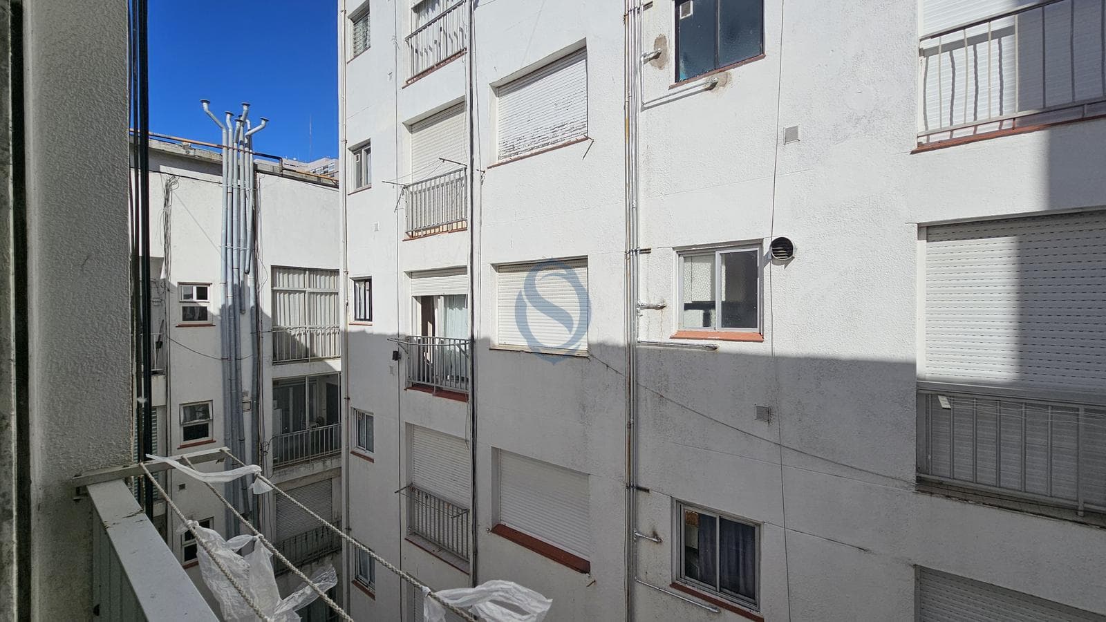 For Sale - Studio Apartment with Internal Partition - B Maritimo 2465